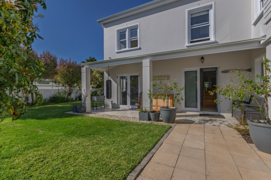 4 Bedroom Property for Sale in Thesen Islands Western Cape